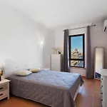Διαμέρισμα Oura Cozy *