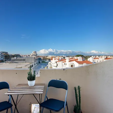 Oura Cozy Apartament